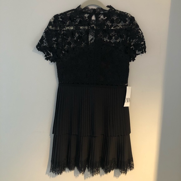 Zara Black Pleated Lace Mini Dress | NWT | Size M Cocktail Party - Picture 2 of 6